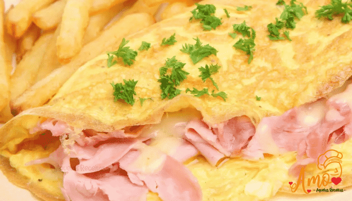 Omelete Simples Refeição Saborosa e Rápida